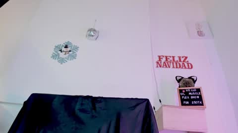 Snapshot of ambar_fitness88 chatting on December 26, 5:40 pm Ambar fitness88 online show from December 26, 5:40 pm