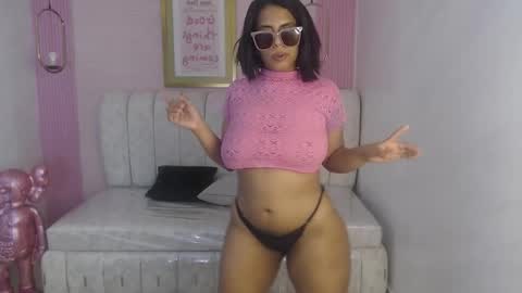 Snapshot of ambar_fox_s chatting on September 21, 8:49 am Ambar online show from September 21, 8:49 am