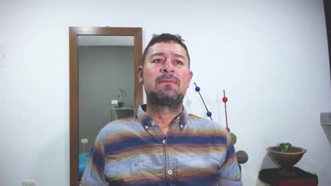 Snapshot of ambar_jacksonn chatting on October 3, 11:24 pm Ambar Jackson online show from October 3, 11:24 pm