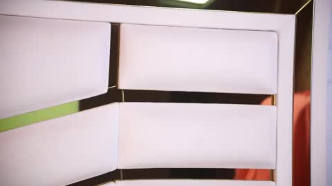 Julieta  online show from February 24, 11:41 am