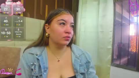Snapshot of ambargills chatting on July 2, 12:44 pm AmbarGills online show from July 2, 12:44 pm