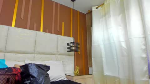 Snapshot of ambargills chatting on July 7, 1:04 pm AmbarGills online show from July 7, 1:04 pm