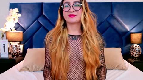 Snapshot of ambarsantany chatting on November 29, 12:35 am AmbarSantany online show from November 29, 12:35 am