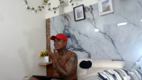Snapshot of ambeer__rosee chatting on July 1, 5:34 pm mbr online show from July 1, 5:34 pm