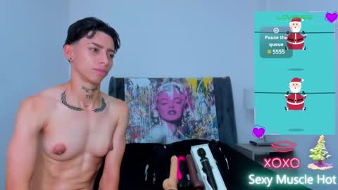 Amber  online show from December 28, 6:40 pm