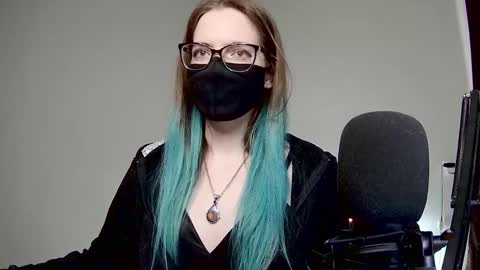 Snapshot of amber_candyfloss chatting on February 5, 5:30 am Amber non-nude model online show from February 5, 5:30 am