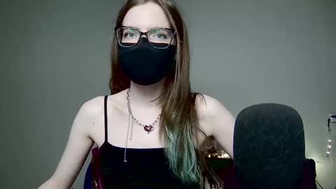 Snapshot of amber_candyfloss chatting on November 24, 11:26 pm Amber non-nude model online show from November 24, 11:26 pm