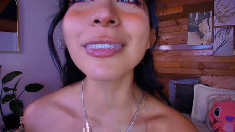 amber_curly online show from May 5, 8:06 pm