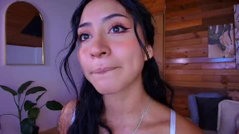 amber_curly online show from May 26, 8:49 pm