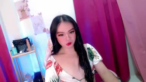 Snapshot of amber_fuck chatting on August 3, 2:00 pm Amber online show from August 3, 2:00 pm