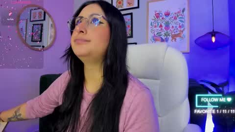 Snapshot of amber_gold113 chatting on February 14, 12:57 pm Amber online show from February 14, 12:57 pm