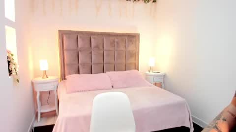 Snapshot of amber_ink chatting on September 30, 7:52 pm amber_ink online show from September 30, 7:52 pm