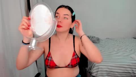 amber online show from December 25, 1:31 am