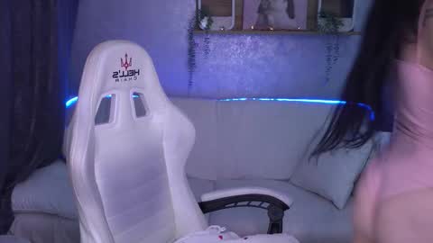 Anna online show from November 11, 6:57 am