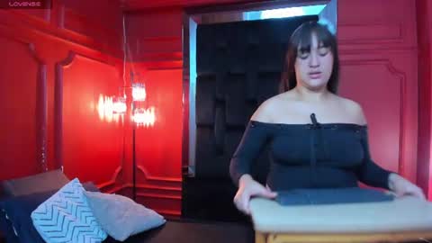 Amber Hanks online show from June 15, 12:18 pm