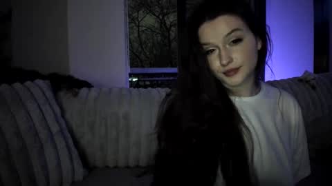 amberkinsley online show from February 13, 5:48 am