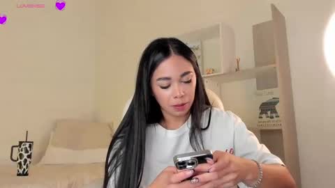 Snapshot of ambermiller04 chatting on September 29, 3:39 pm Amber online show from September 29, 3:39 pm