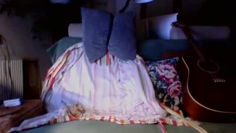 Amberr11 online show from September 10, 10:54 pm