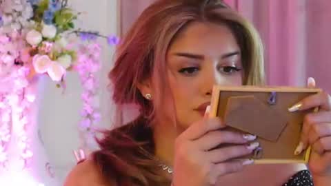 Amberseyes online show from July 28, 9:59 am
