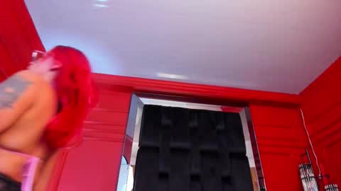 Amber online show from November 18, 7:07 pm