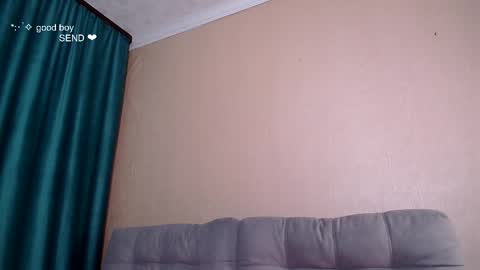 Snapshot of ambrosia_nectar chatting on October 23, 11:53 am  25 WEEK Princess  Linnea  online show from October 23, 11:53 am