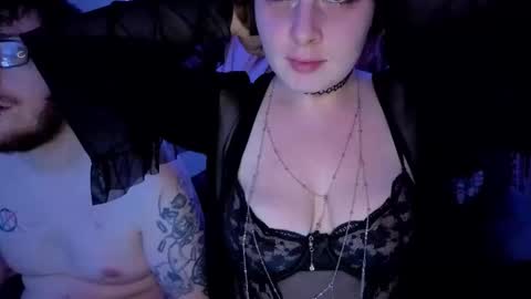 amburlicious online show from January 12, 3:56 am