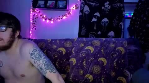 amburlicious online show from February 18, 4:30 am