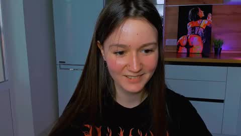 Snapshot of ameli_moon chatting on February 16, 2:00 pm Eileen online show from February 16, 2:00 pm