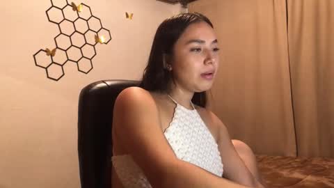 Amelia online show from October 25, 6:46 pm