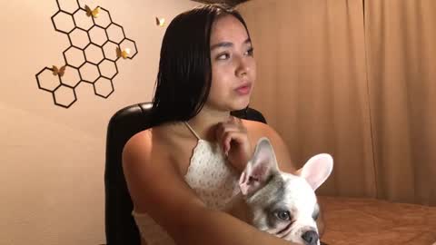 Amelia online show from October 28, 12:09 pm