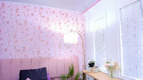 Snapshot of amelia_adms chatting on November 6, 7:15 pm Amelia Adams online show from November 6, 7:15 pm