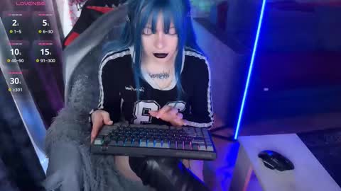 Amelia Aley  online show from February 20, 9:43 am