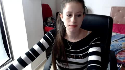 amelia online show from May 19, 3:46 am