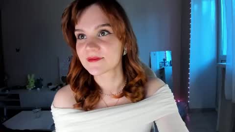 Amelia online show from June 18, 1:17 am