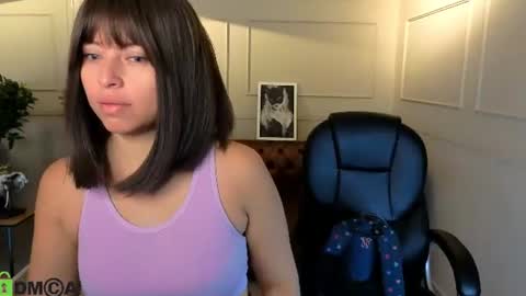 Snapshot of amelia_chillvibes chatting on July 25, 12:03 pm AMELIA online show from July 25, 12:03 pm