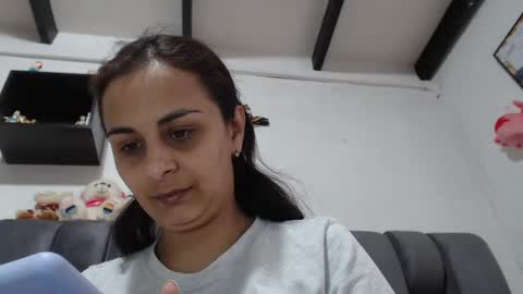 Snapshot of amelia_exotic chatting on November 5, 9:59 pm amelia online show from November 5, 9:59 pm