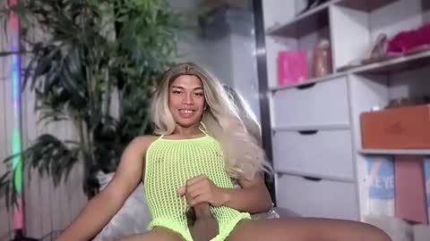 Amelia online show from February 25, 10:03 am