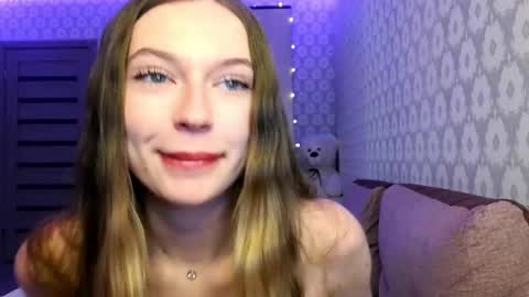 amelia_murmeow online show from May 4, 9:11 pm