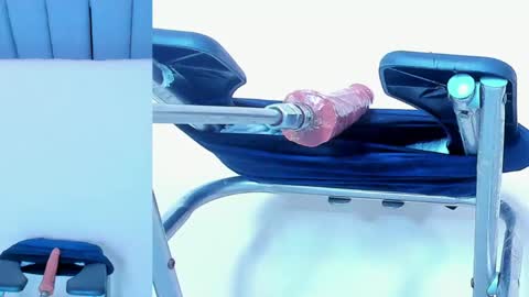 Snapshot of amelia_myers chatting on May 12, 1:47 am AMELIA. online show from May 12, 1:47 am
