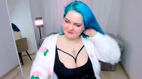 Amelia online show from June 8, 3:23 pm