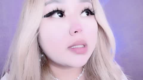 Amelia online show from December 17, 3:39 am