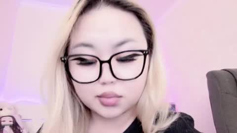 Amelia online show from February 11, 3:50 am