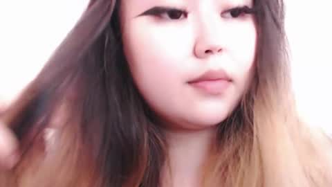 Snapshot of amelia_sunlight chatting on May 8, 5:18 pm Amelia online show from May 8, 5:18 pm