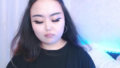 Snapshot of amelia_sunlight chatting on June 3, 4:34 pm Amelia online show from June 3, 4:34 pm