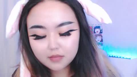Snapshot of amelia_sunlight chatting on June 22, 5:43 pm Amelia online show from June 22, 5:43 pm