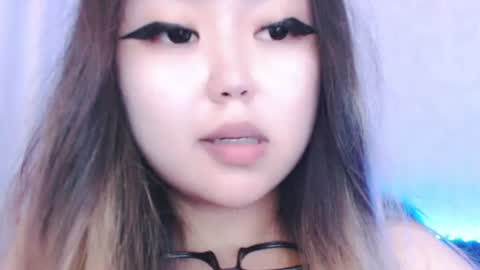 Snapshot of amelia_sunlight chatting on July 14, 3:51 pm Amelia online show from July 14, 3:51 pm