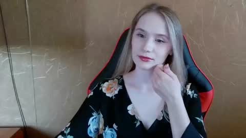 Snapshot of ameliaa333 chatting on June 30, 3:46 pm Amelia online show from June 30, 3:46 pm