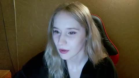 Snapshot of ameliaa333 chatting on July 14, 7:08 pm Amelia online show from July 14, 7:08 pm