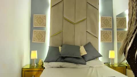 AmeliaDancer online show from December 3, 3:58 am