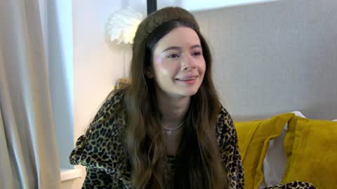 Amelia online show from February 12, 7:02 am